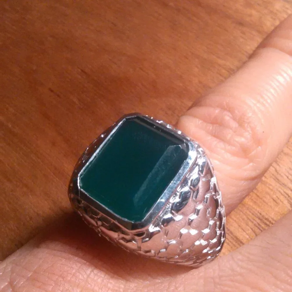 Men's Verde Onyx Art Deco Sterling Silver Ring (Size 6)